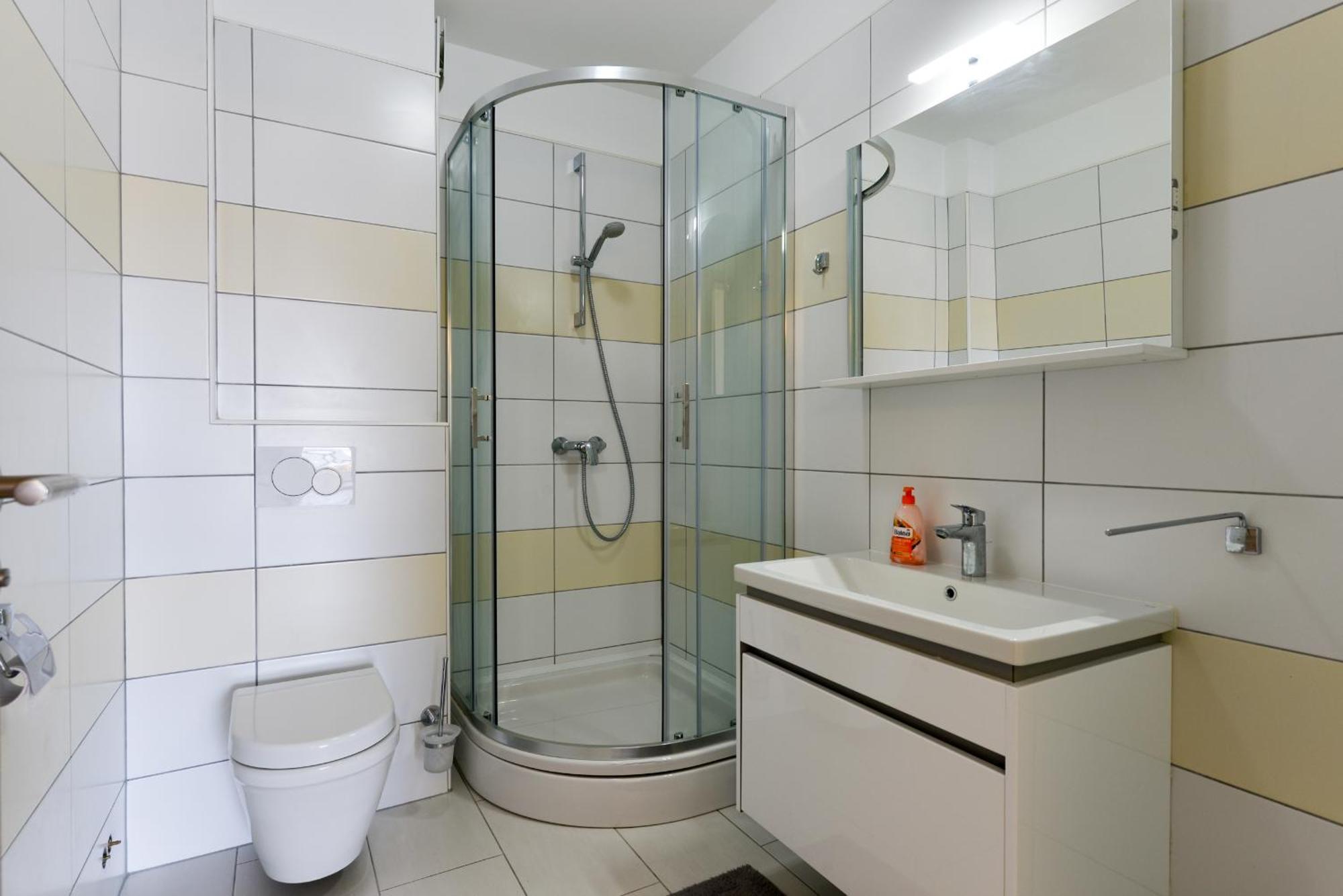 Apartmani Martin Mit Beheiztem Pool With Heated Pool Бибине Екстериор снимка